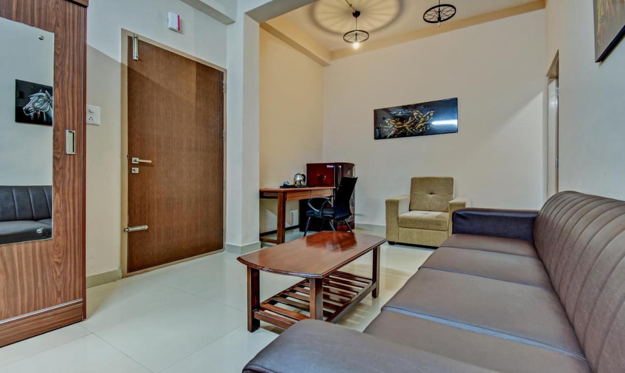 Treebo Trend Apple Tree Apartment & Suites Bangalore Exterior foto
