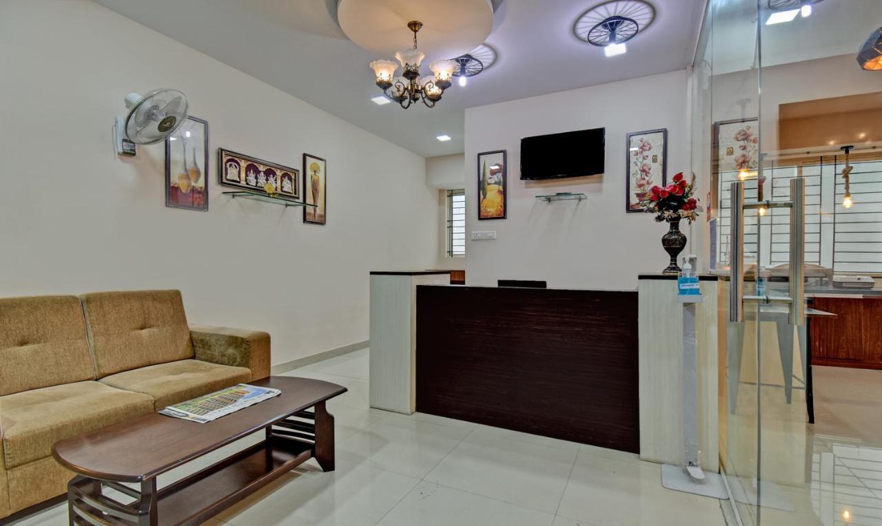 Treebo Trend Apple Tree Apartment & Suites Bangalore Exterior foto